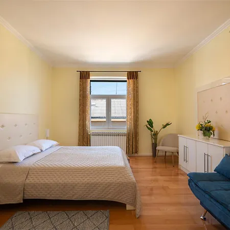 Lucy Retreat - Center - Near Diocletian's Palace With Jacuzzi 스플리트