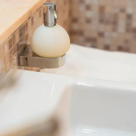 Lucy Retreat - Split Center - Near Diocletian'S Palace With Jacuzzi
