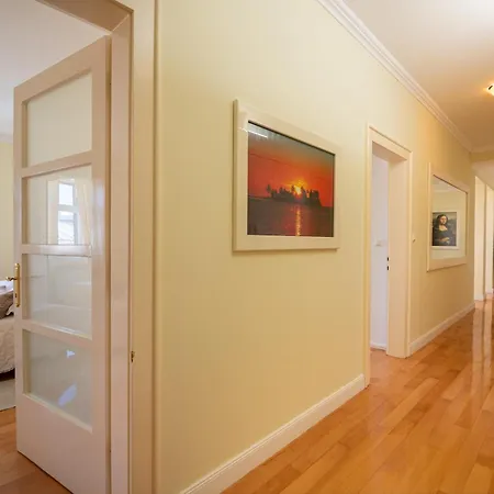 Lucy Retreat - Center - Near Diocletian's Palace With Jacuzzi *