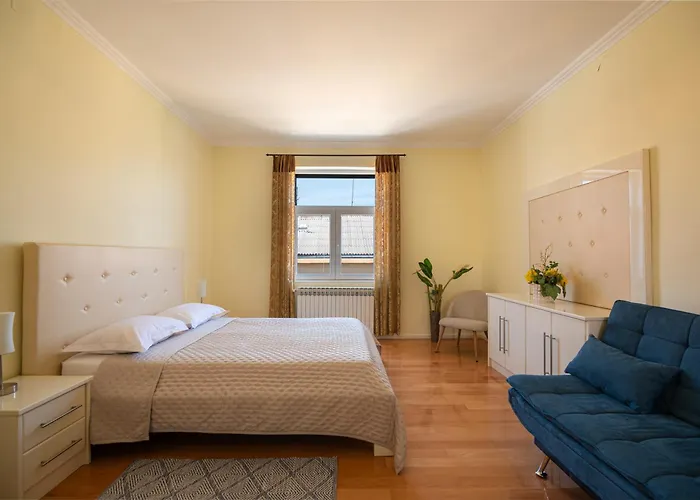 Lucy Retreat - Center - Near Diocletian's Palace With Jacuzzi Split
