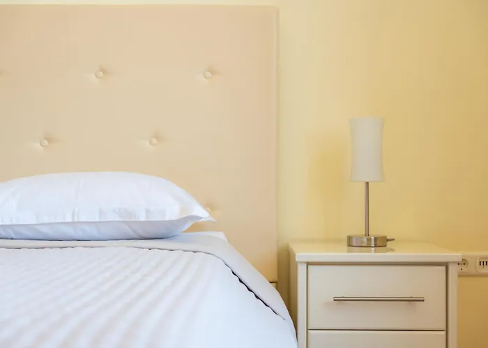 Apartment Lucy Retreat - Center - Near Diocletian's Palace With Jacuzzi Split