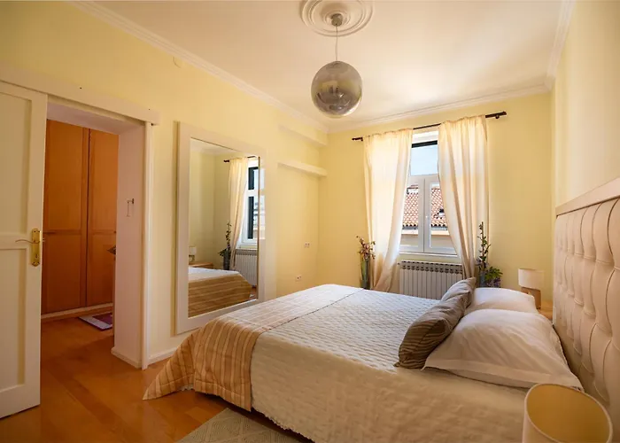 Lucy Retreat - Center - Near Diocletian's Palace With Jacuzzi Split