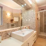 Lucy Retreat - Center - Near Diocletian's Palace With Jacuzzi Apartment Split